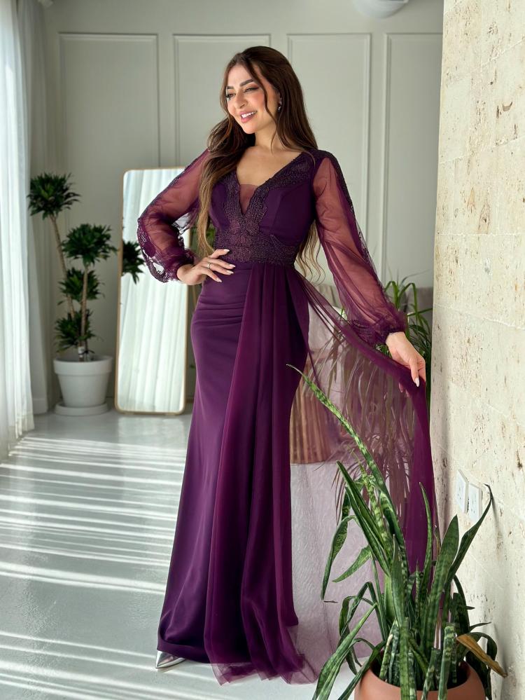 Chiffon evening dress with embroidery and transparent sleeves in lilac color