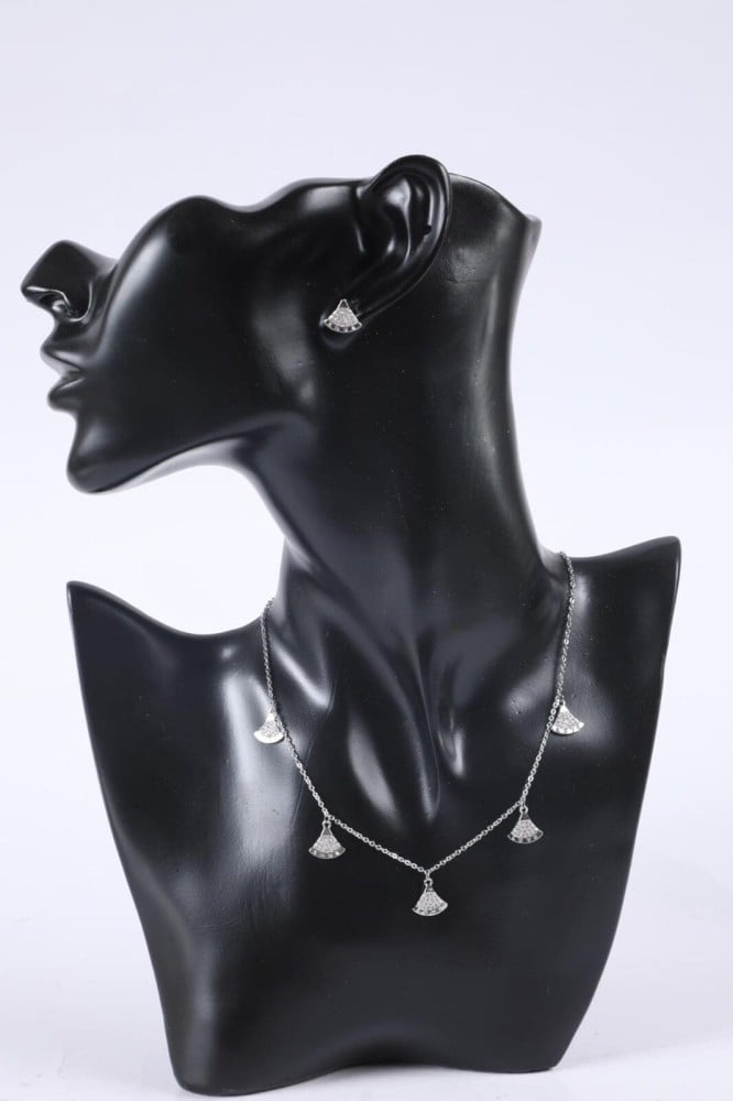 طقم اكسسوار ناعم زركون فضي سلسال مع حلق