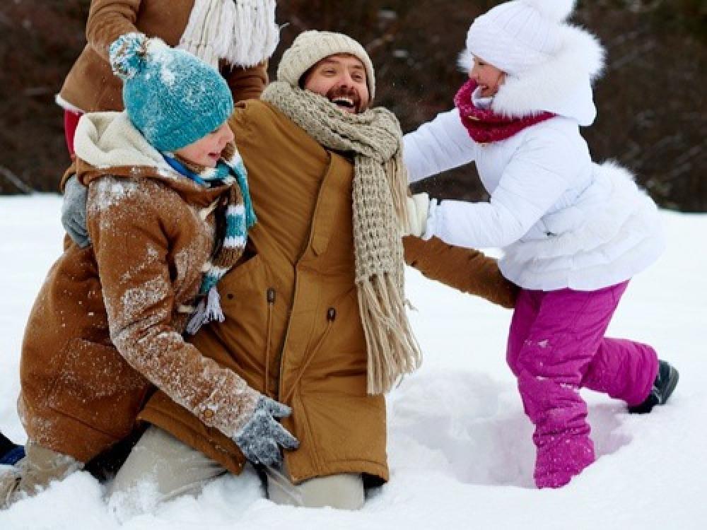 السفر العائلي في الشتاء – خيار اقتصادي وتجارب مثيرة