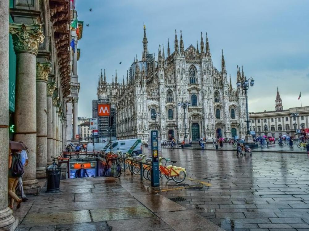 الدليل الشامل لاكتشاف سحر مدينة ميلان الايطالية