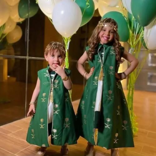 دقلة اليوم الوطني بناتي ولادي بالاسم او الشعار حسب الطلب