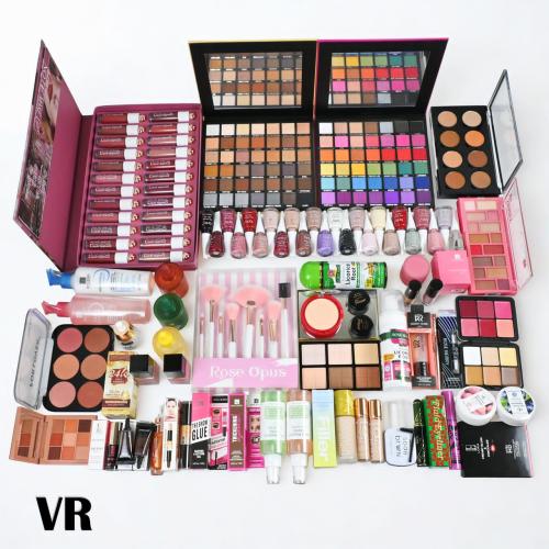 مكياج كامل ماركه أصلية