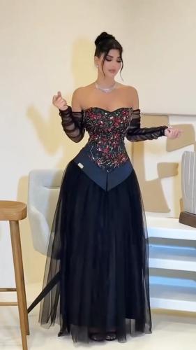 فستان ملكه قماش باربي