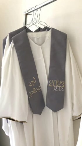 عباية تخرج بالاسم تفصيل حسب الطلب عبايات تخرج 2023
