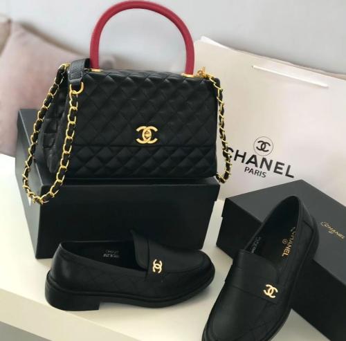 شوز وشنطه شانل شوزات وشنط CHANEL مع توابع الماركة