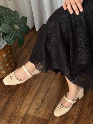 كعب لويس فيتون ماركة LUIS VINTON مع توابع الماركة