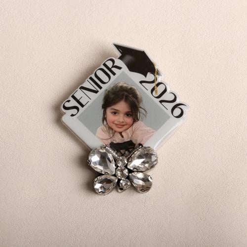 بروش تخرج 2026 بروش زركون في قمة الاناقة  بالاسم مع الصورة اكريلك تصميم حسب الطلب