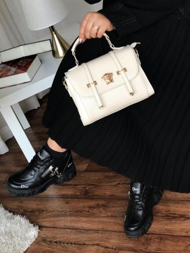 شوز وشنطه فرزاتشي شوزات وشنط VIRCASE مع توابع الماركة