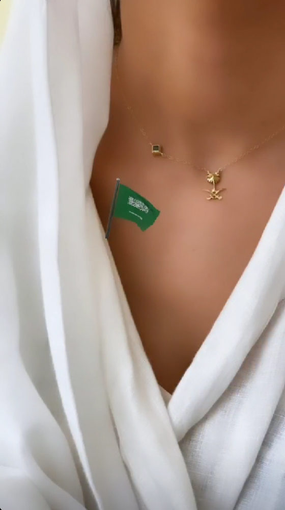 سلسال السيفين ونخلة مع حجر كريم عقيق اخضر  فضة خالص عيار925