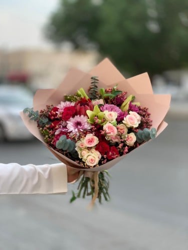 بوكية ورد طبيعي وتغليف وتنسيق هدايا ومناسبات ورد ط...