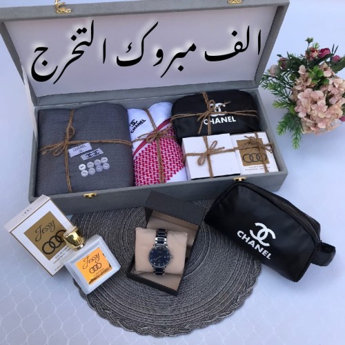 طقم وبوكس رجالي قماش ماركة ديور مع توابع الماركة