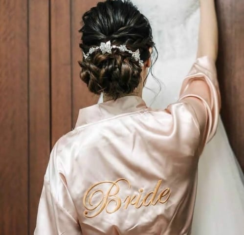 روب حرير روب عروس بالاسم