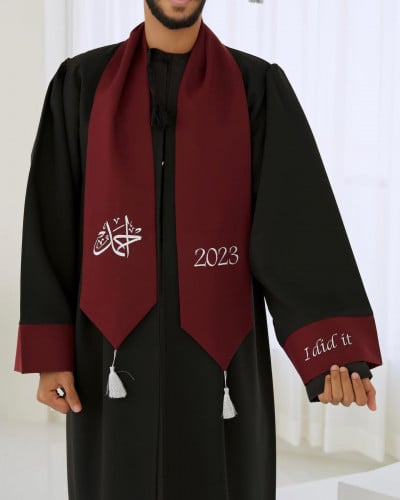 عبايات تخرج رجالي 2023 قماش كريب بالاسم والعبارة و...