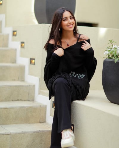 شال شتوي بالاسم تطريز