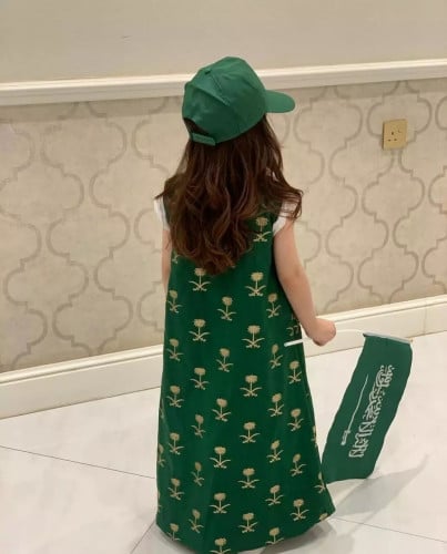 دقلة اليوم الوطني بناتي بالاسم او الشعار حسب الطلب