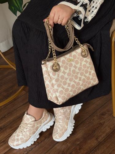 بكس شوز وشنطه كوتش ماركة COACH مع توابع الماركة