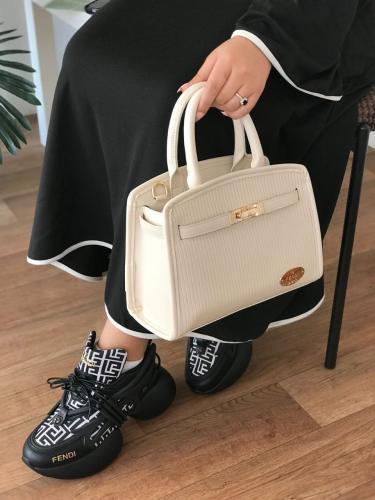 شوز وشنطه ماركة فندي FENDI توابع الماركة