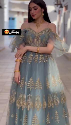 فساتين سهرة تل تايواني مع جيبون