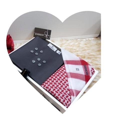 طقم شتوي رجالي ماركة جفنشي