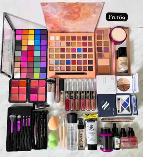 مكياج ماركه أصلية