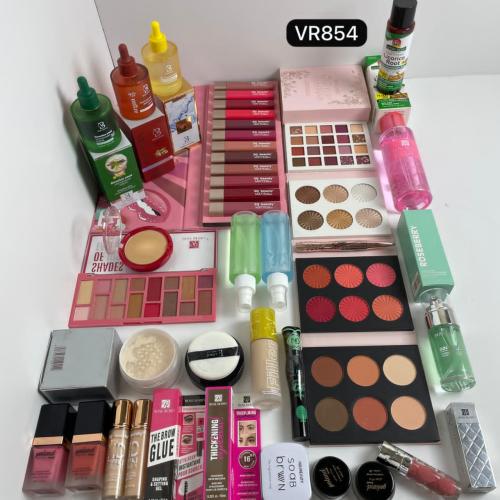 طقم مكياج ماركه أصلية