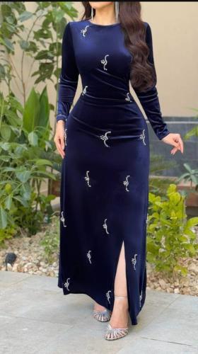 فستان سهره طويل قماش مخمل