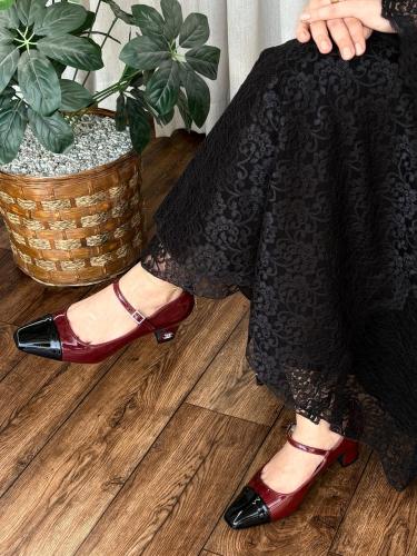 كعب شانيل كعب ماركة CHANNEL مع توابع الماركة