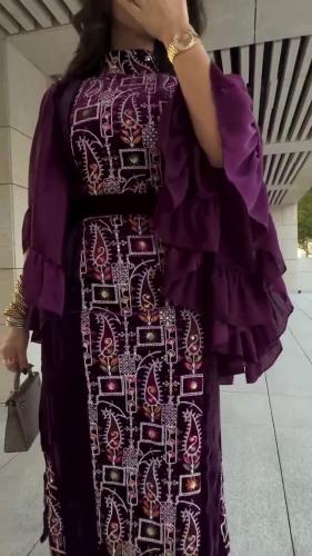 فساتين سهرة شيفون مع باربي