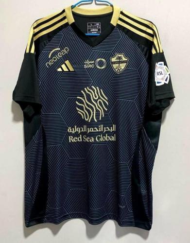 تشيرت الاهلي نسخة خاصة النخبة مزين بشعار الذهبي 2025