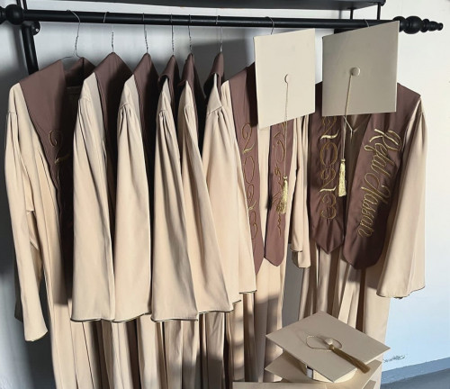 عبايات تخرج graduation 2024