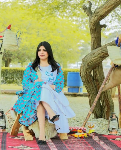 فساتين شالكي نسائي بالاسم مع ربطة فستان وازياء رمضان