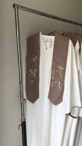 عباية تخرج 2023 تفصيل حسب الطلب