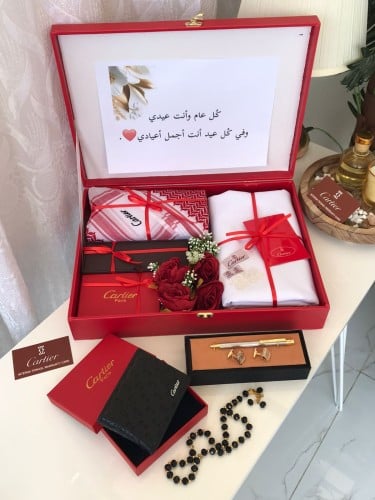 طقومات وبكسات هدايا رجالي قماش ماركة كارتير مع توا...