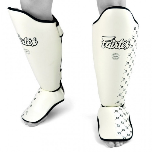 FAIRTEX - COMPETITION SHIN GUARDS - (SP5)