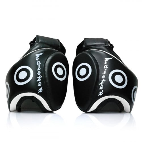 FAIRTEX - THIGH PADS (TP3) - Black