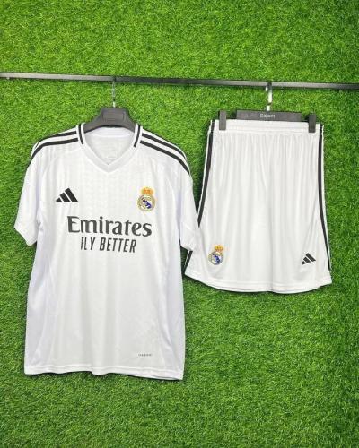 طقم ريال مدريد الجديد 2025