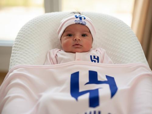 طقم مواليد الهلال