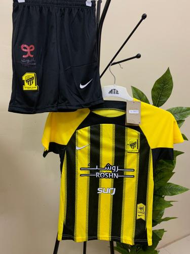 طقم الاتحاد الاساسي الجديد مقاس رجالي ولادي شبابي2...