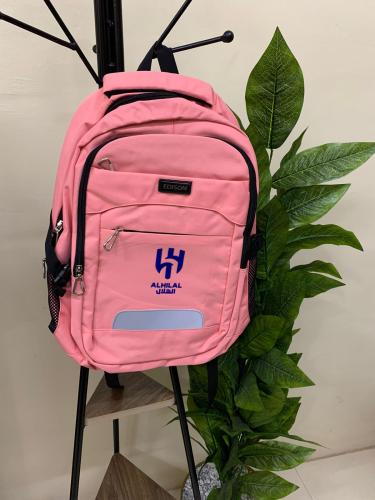 شنطة مدرسيه بشعار الهلال