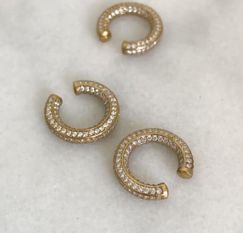 ear cuff