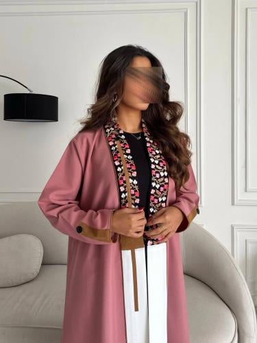 رقم العبايه 630 / القماش كريب لمار / القصه نص كلوش...