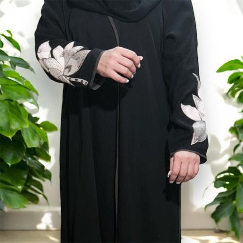 عباية بثينة