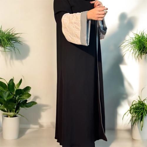 عباية هند