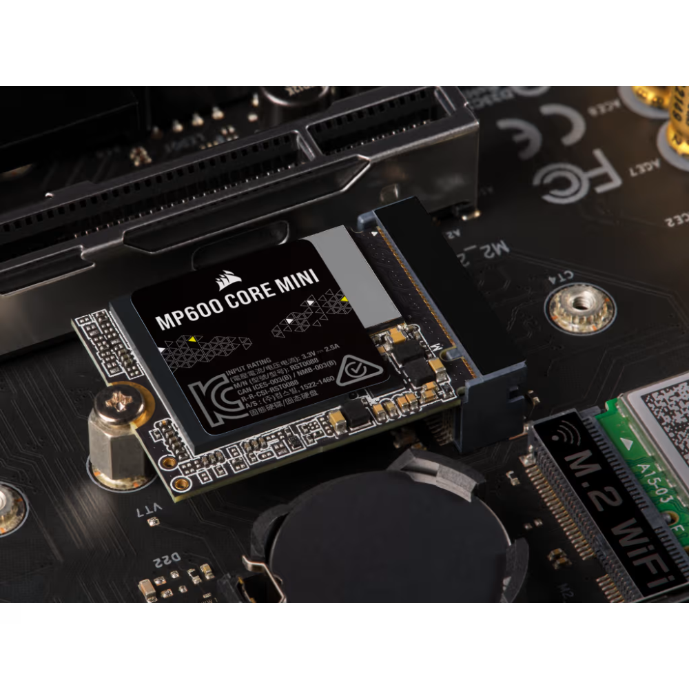 كورسير MP600 CORE MINI 1TB PCIe 4.0 Gen4x4 NVMe M.2 اس اس دي