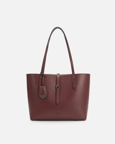 Classic women's bags in burgundy color