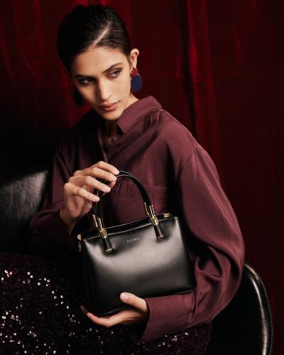 Women's black leather handbag