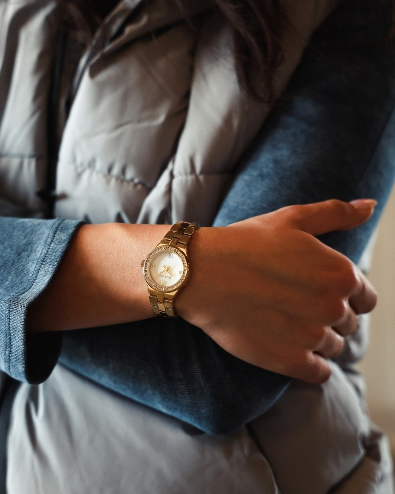 Women's steel watch from Al-Fay
