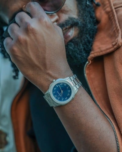 Men's watch in silver