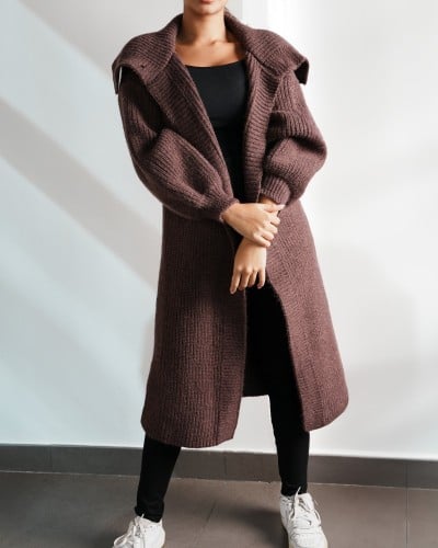 Modern women's coat in brown