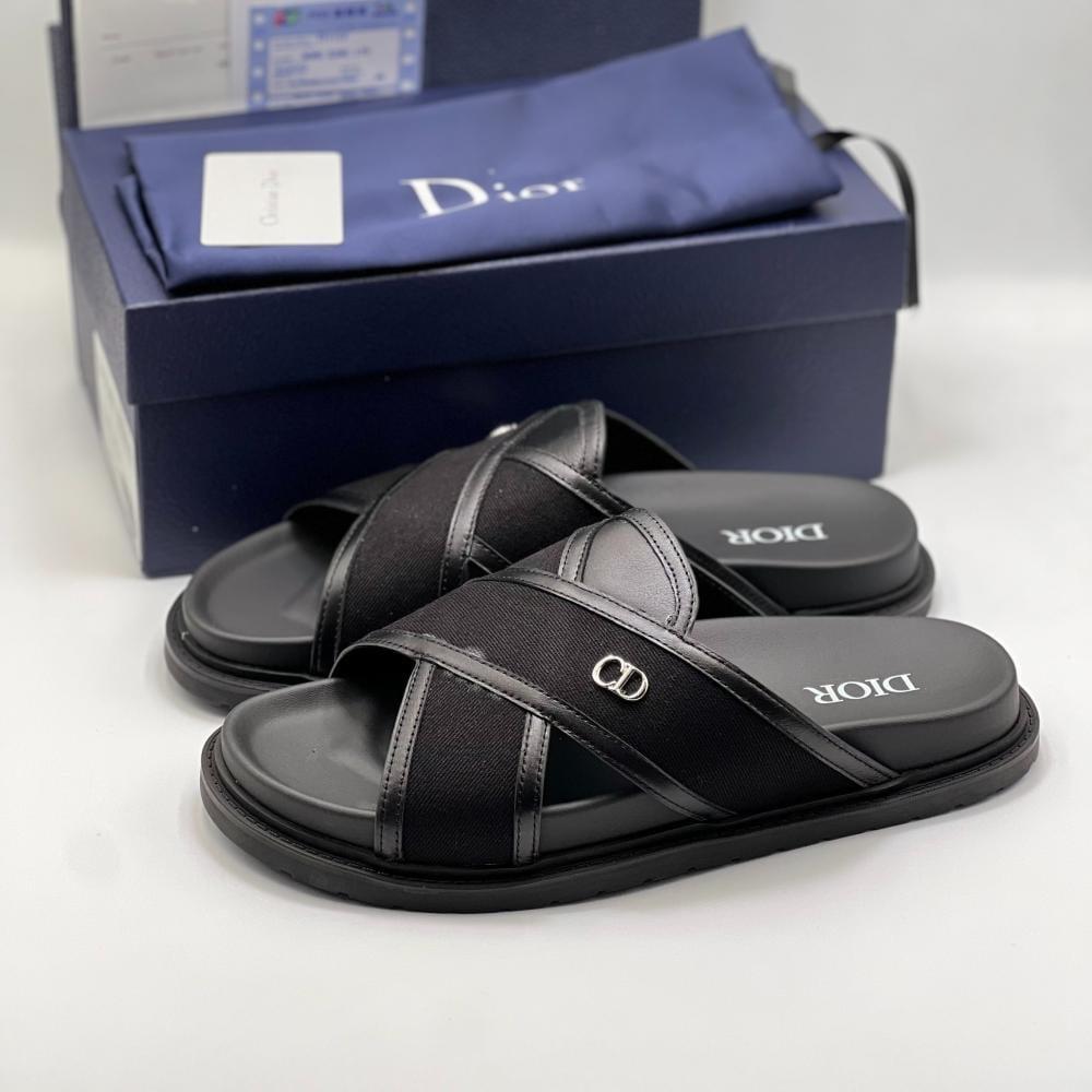 كاجوال Dior